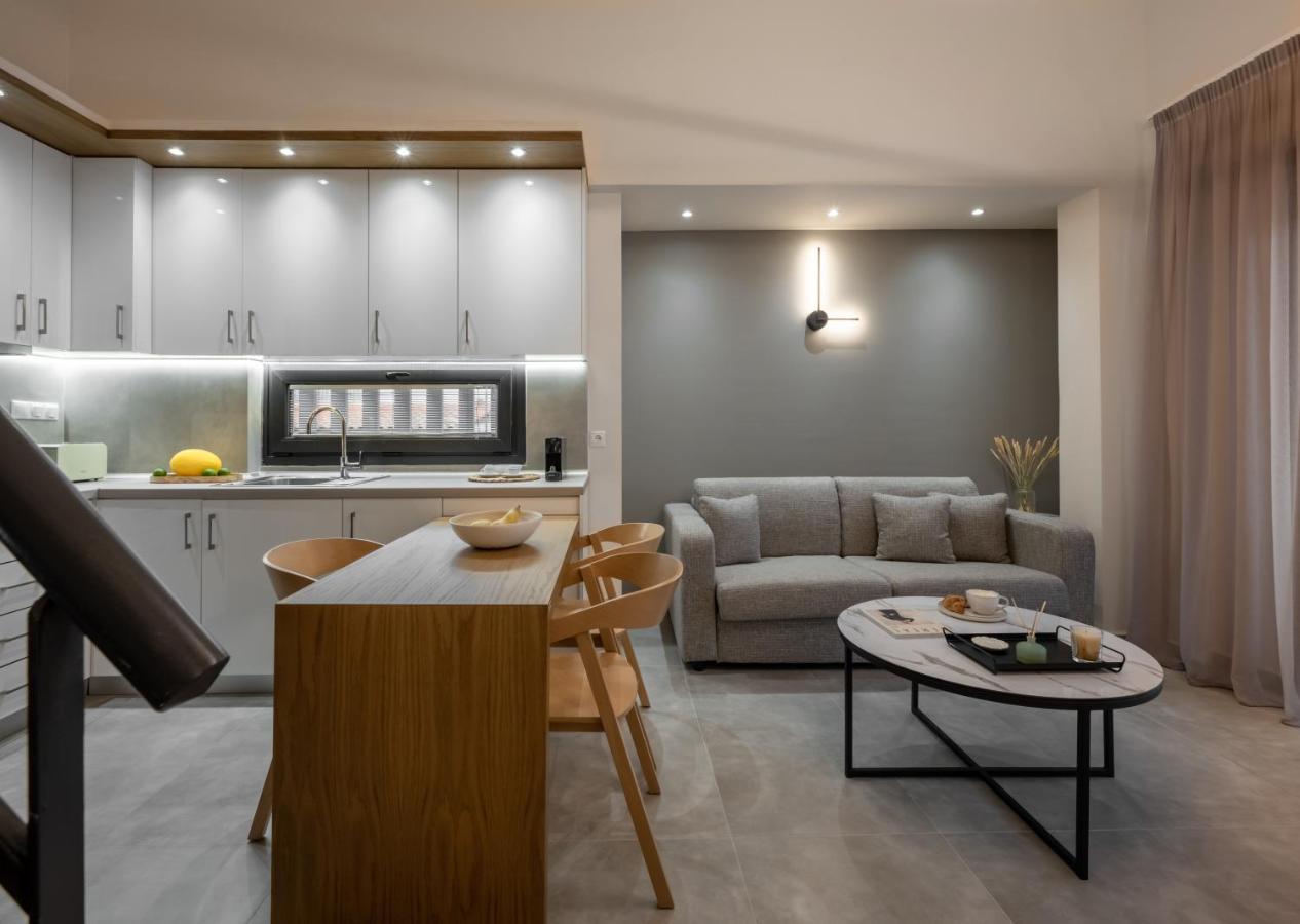 Iris Apartment